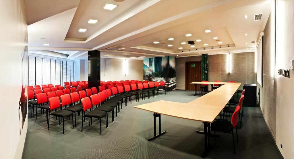 Hotel Piano Lublin Ngoại thất bức ảnh