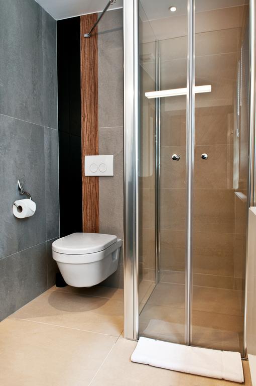 Hotel Piano Lublin Phòng bức ảnh